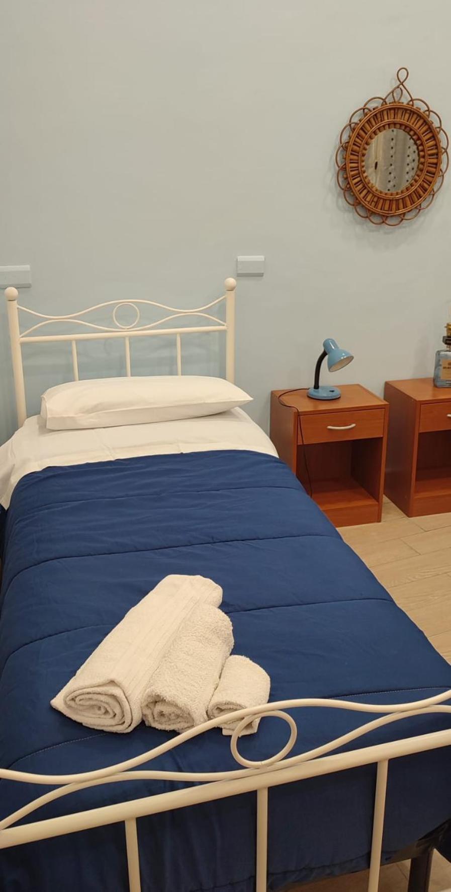 Casa Vacanze Napoli Centro Carmen & Sara Zewnętrze zdjęcie